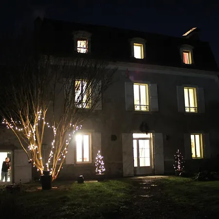 Le Kouloury بيت ضيافة Meyronne