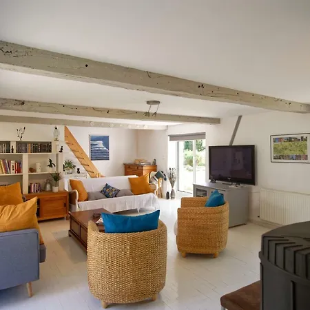 بيت ضيافة Le Kouloury 3*